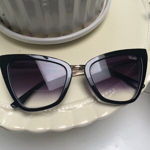 QUAY Sunglasses
